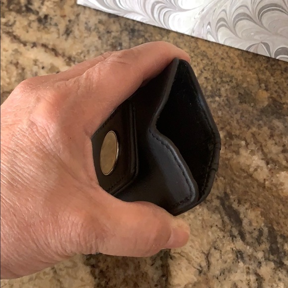 MONOGRAMMED MONEY CLIP - Picture 4 of 7